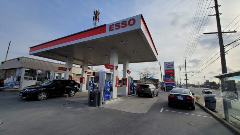 Storefront of Esso
