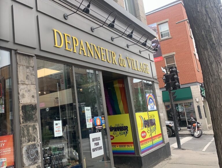 Storefront of Depanneur du Village
