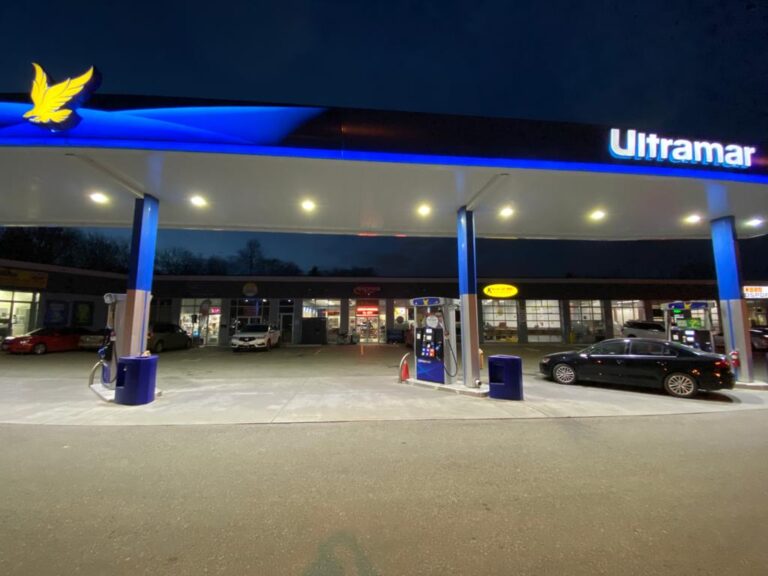 Storefront of Ultramar