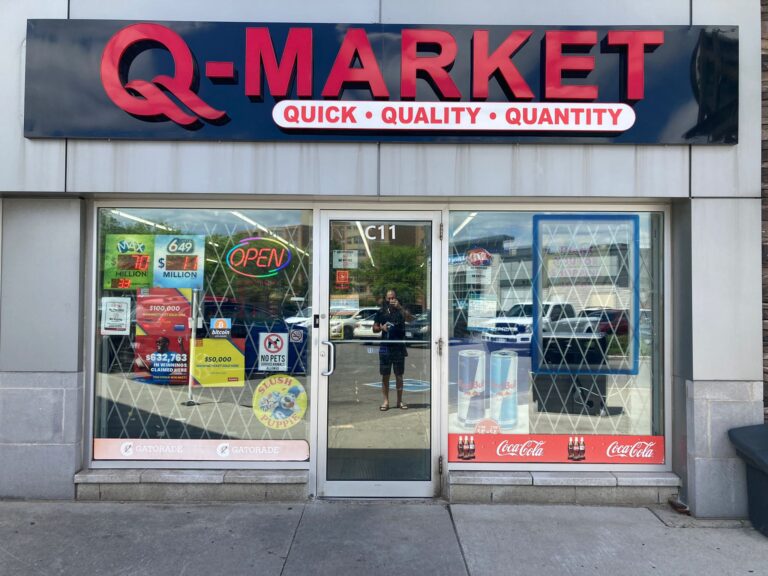 Storefront of Q-Market Rathburn