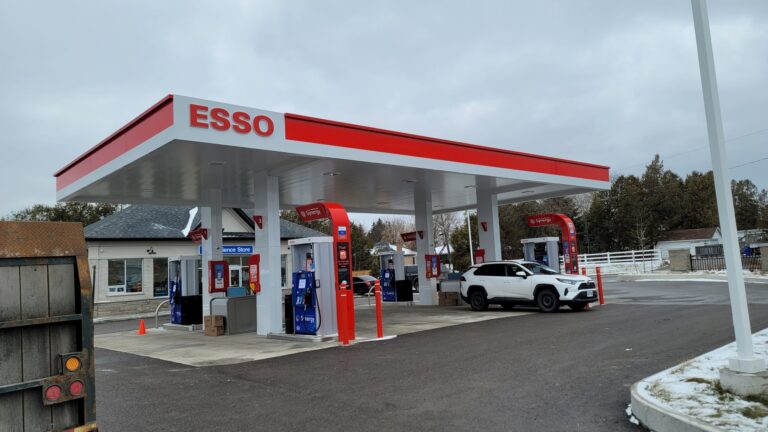 Storefront of Esso