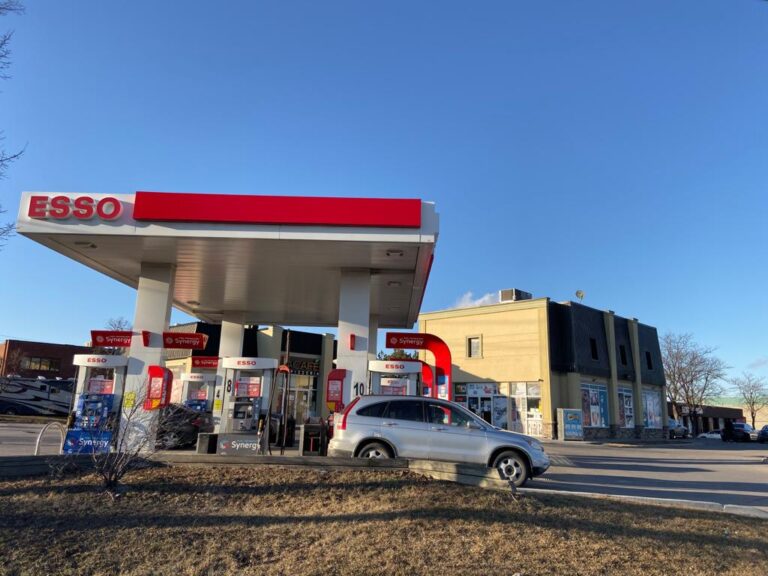 Storefront of Esso
