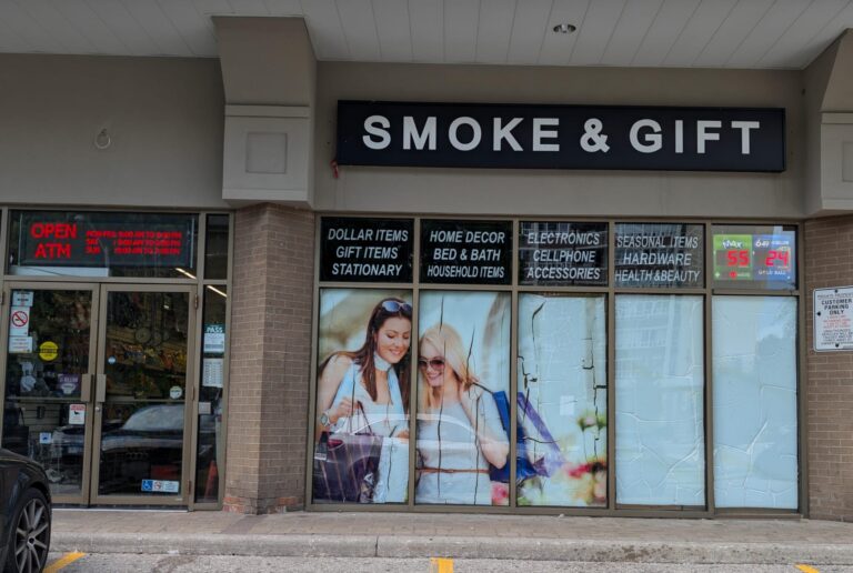 Storefront of Wynford Smoke and Gift